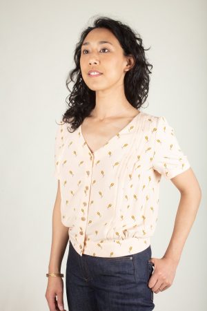 Ose Patterns - Amanda a blouse with delicate details